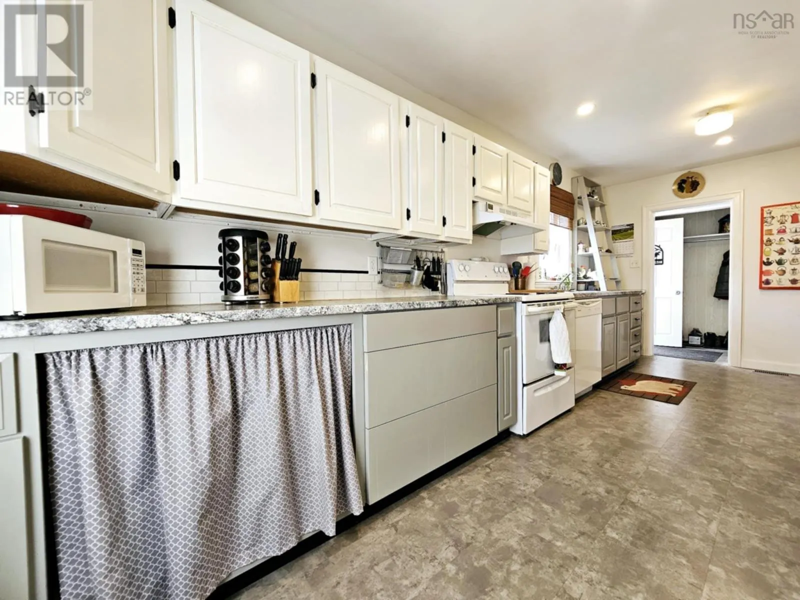 144 Pleasant Street