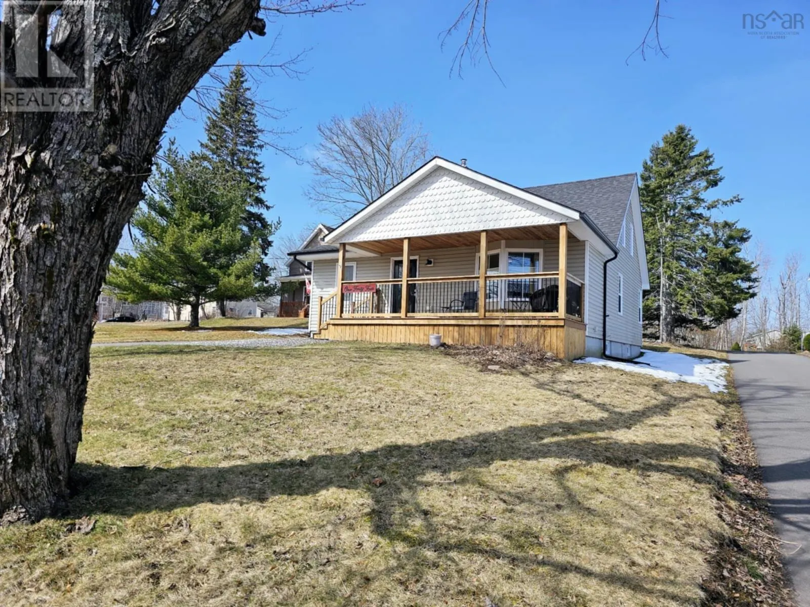 144 Pleasant Street