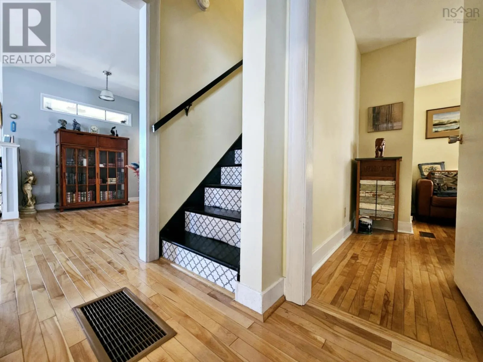 144 Pleasant Street