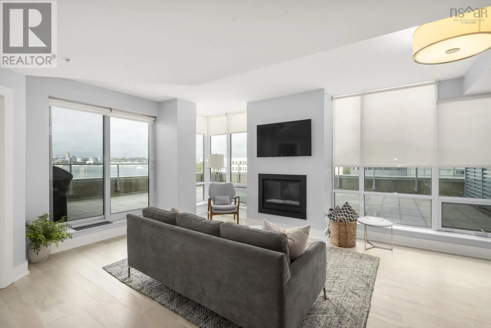 405 67 Kings Wharf