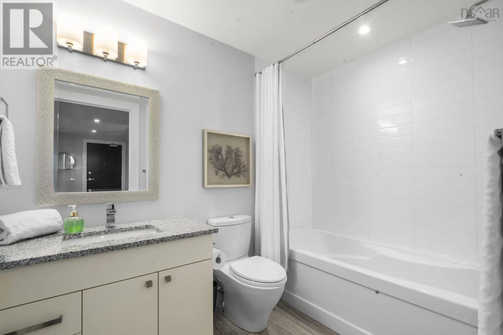 405 67 Kings Wharf