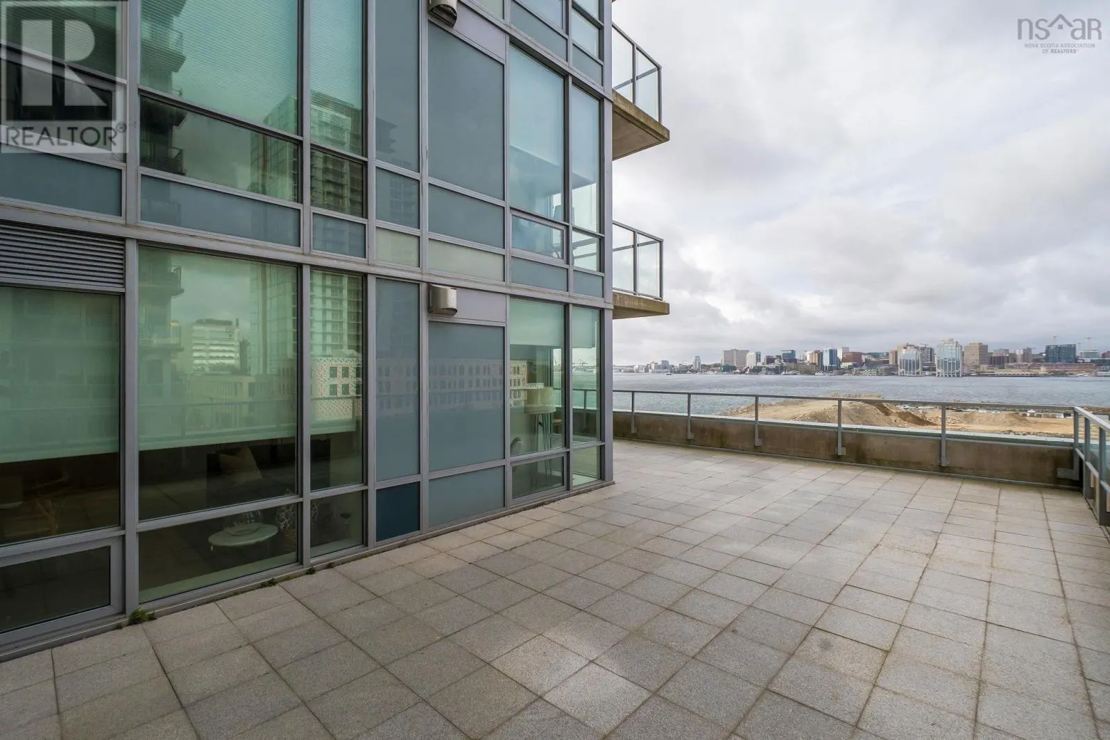 405 67 Kings Wharf