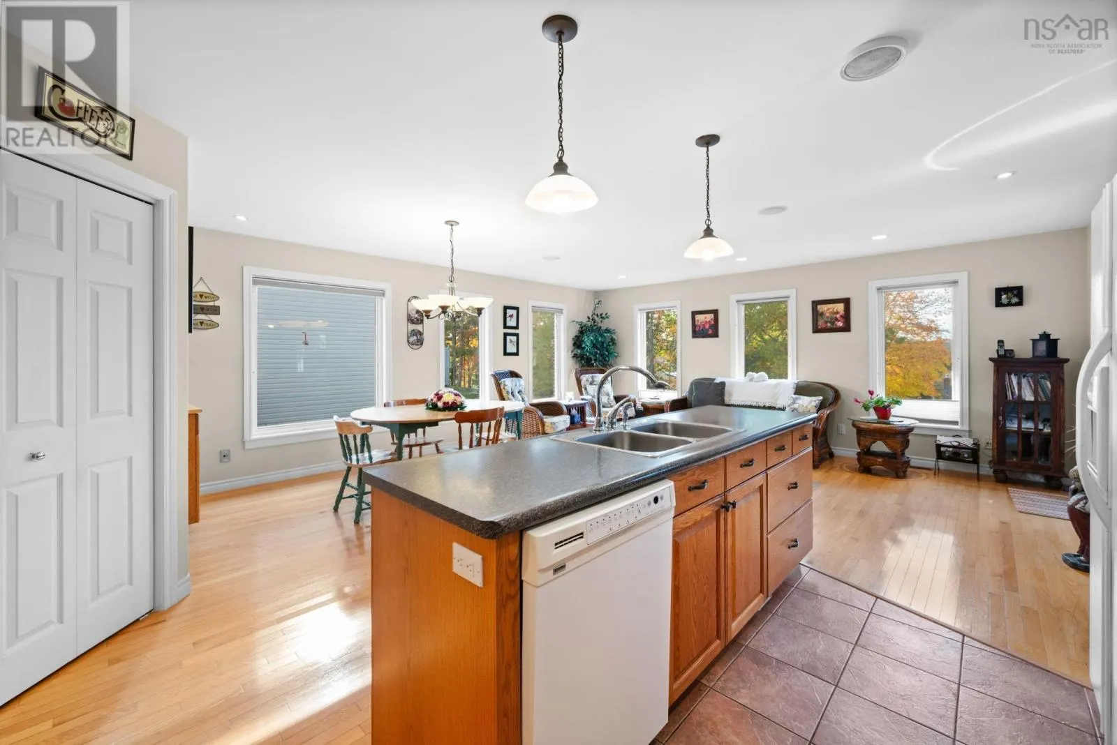 46 Stoneridge Court