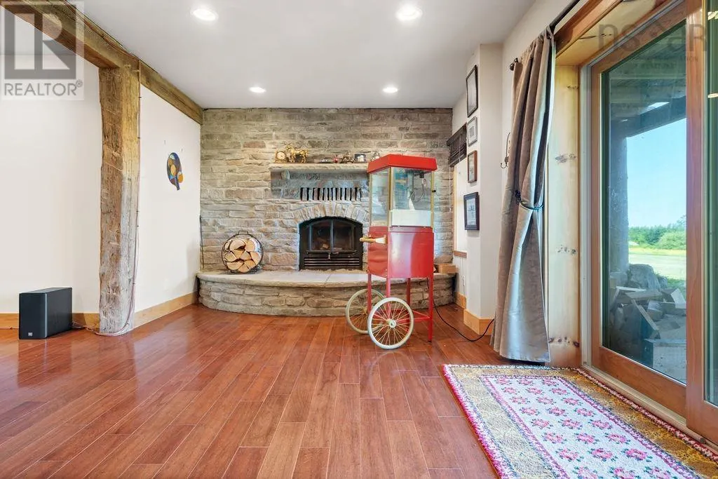 65 Meadow Breeze Lane
