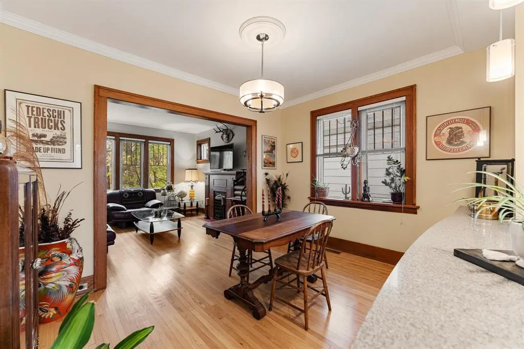 305 Balfour Avenue