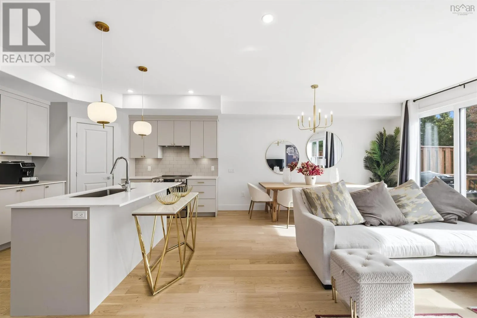 36 Trekker Drive