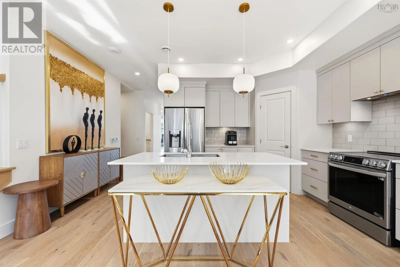 36 Trekker Drive
