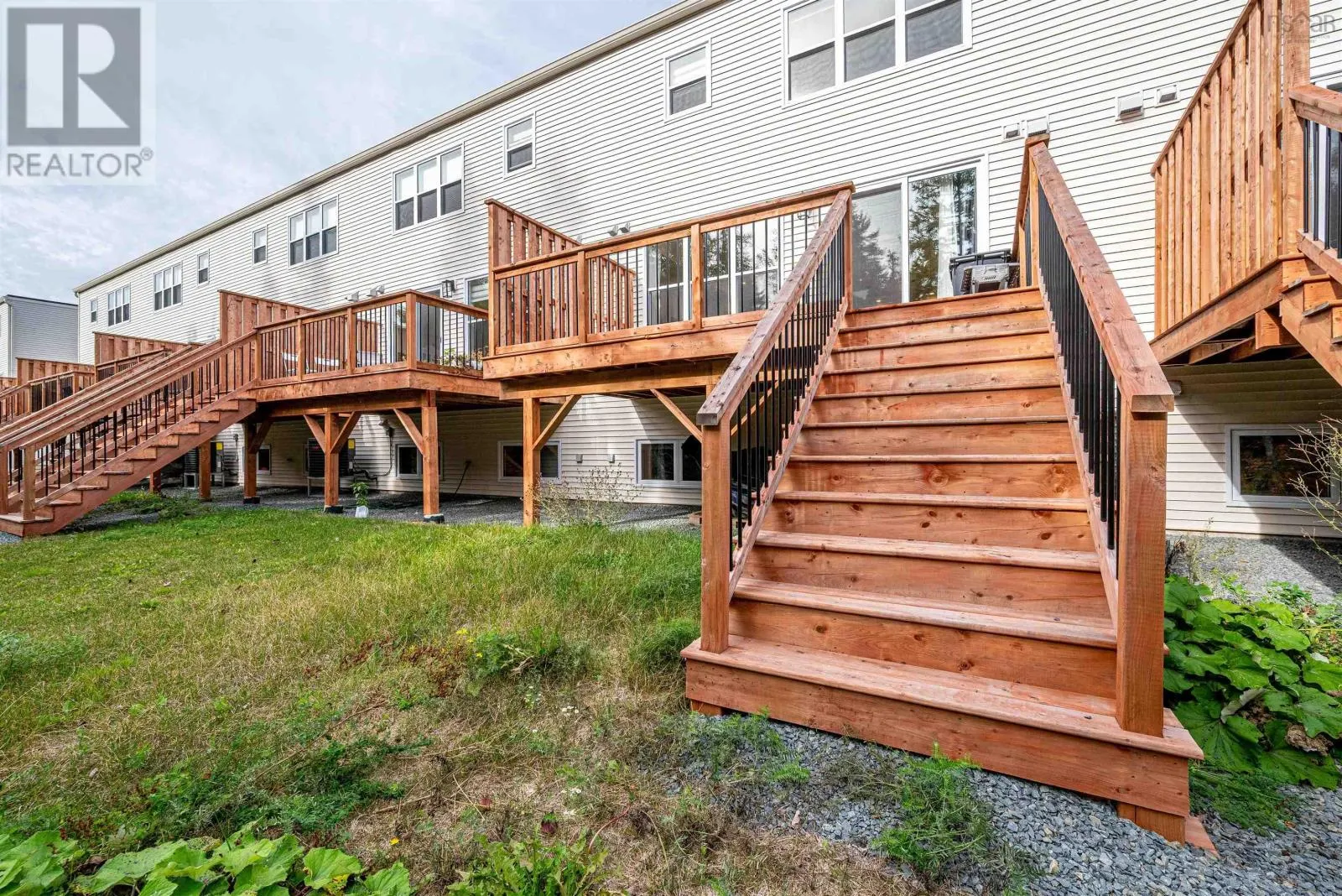 36 Trekker Drive