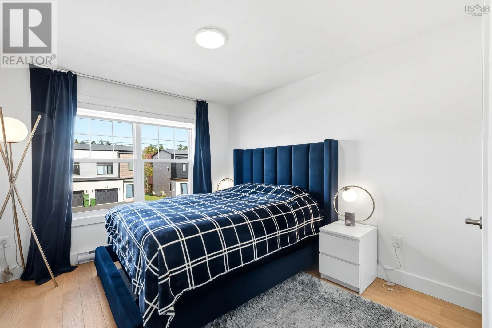 36 Trekker Drive