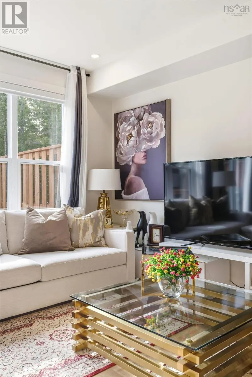 36 Trekker Drive