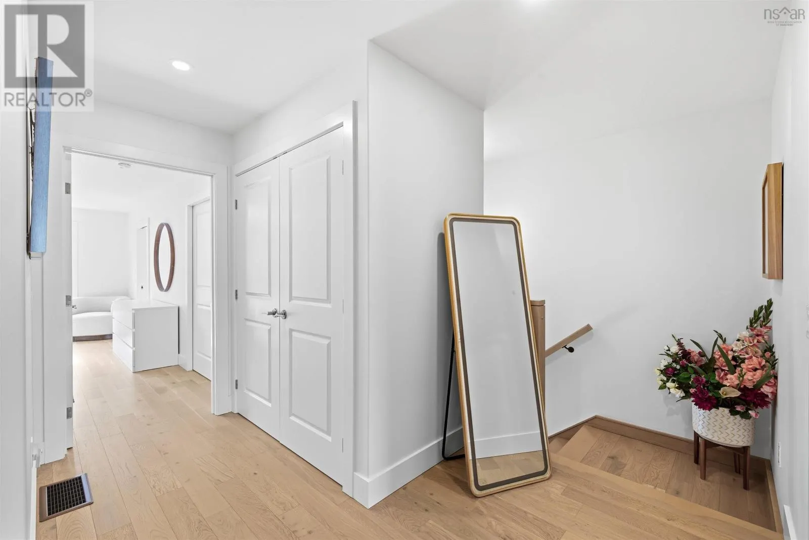 36 Trekker Drive