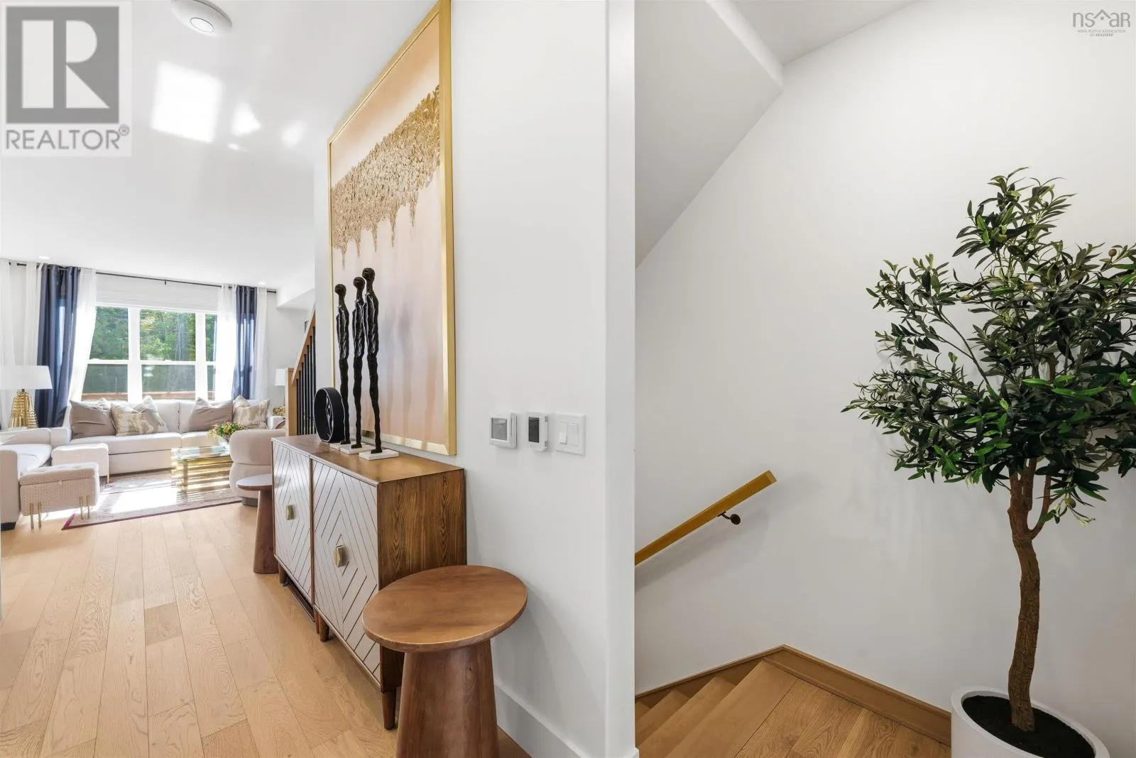 36 Trekker Drive