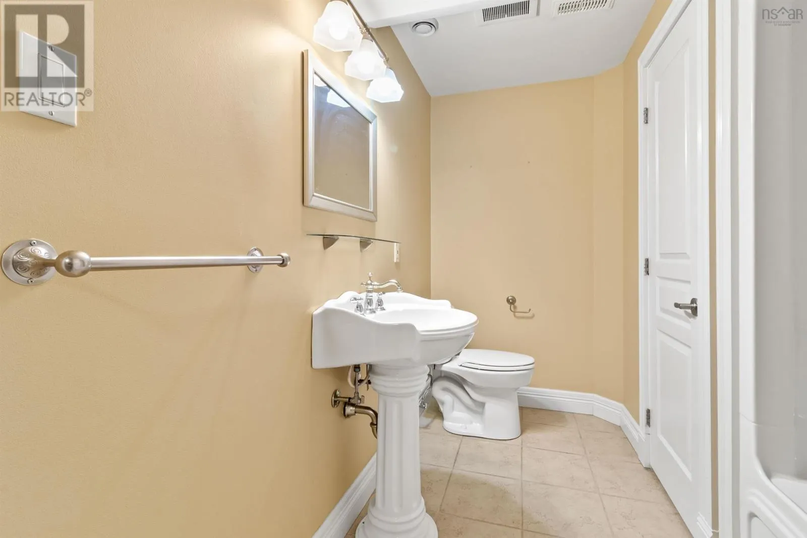 43 Glen Torridon Court