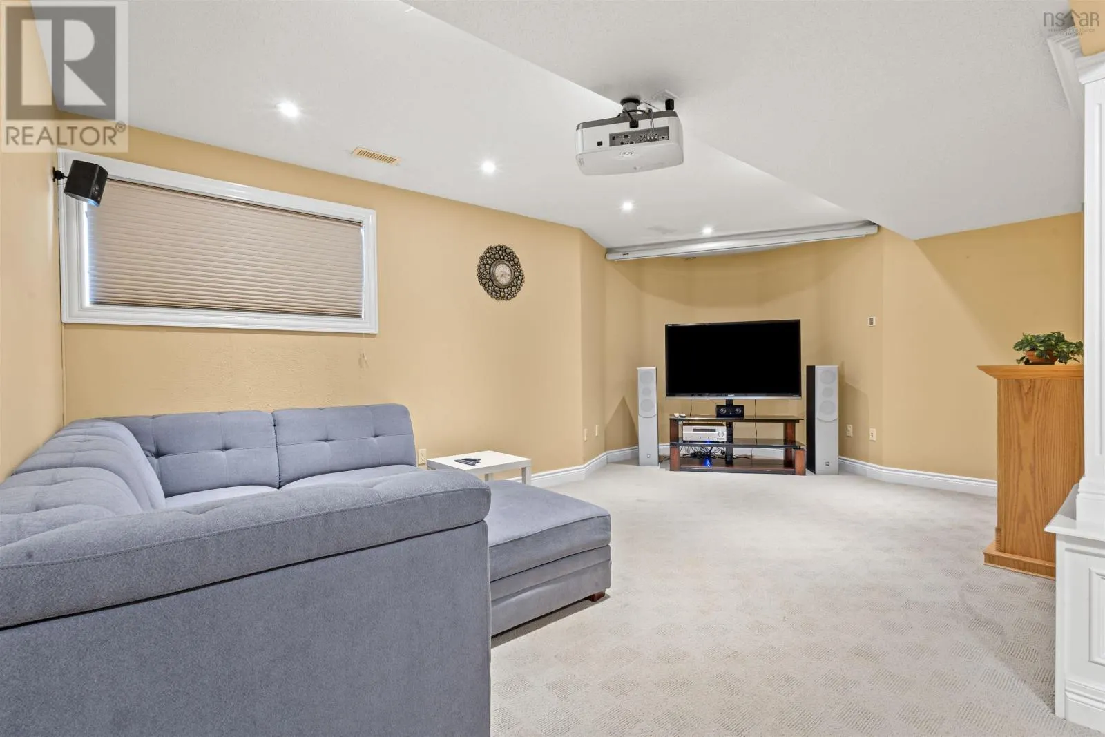 43 Glen Torridon Court