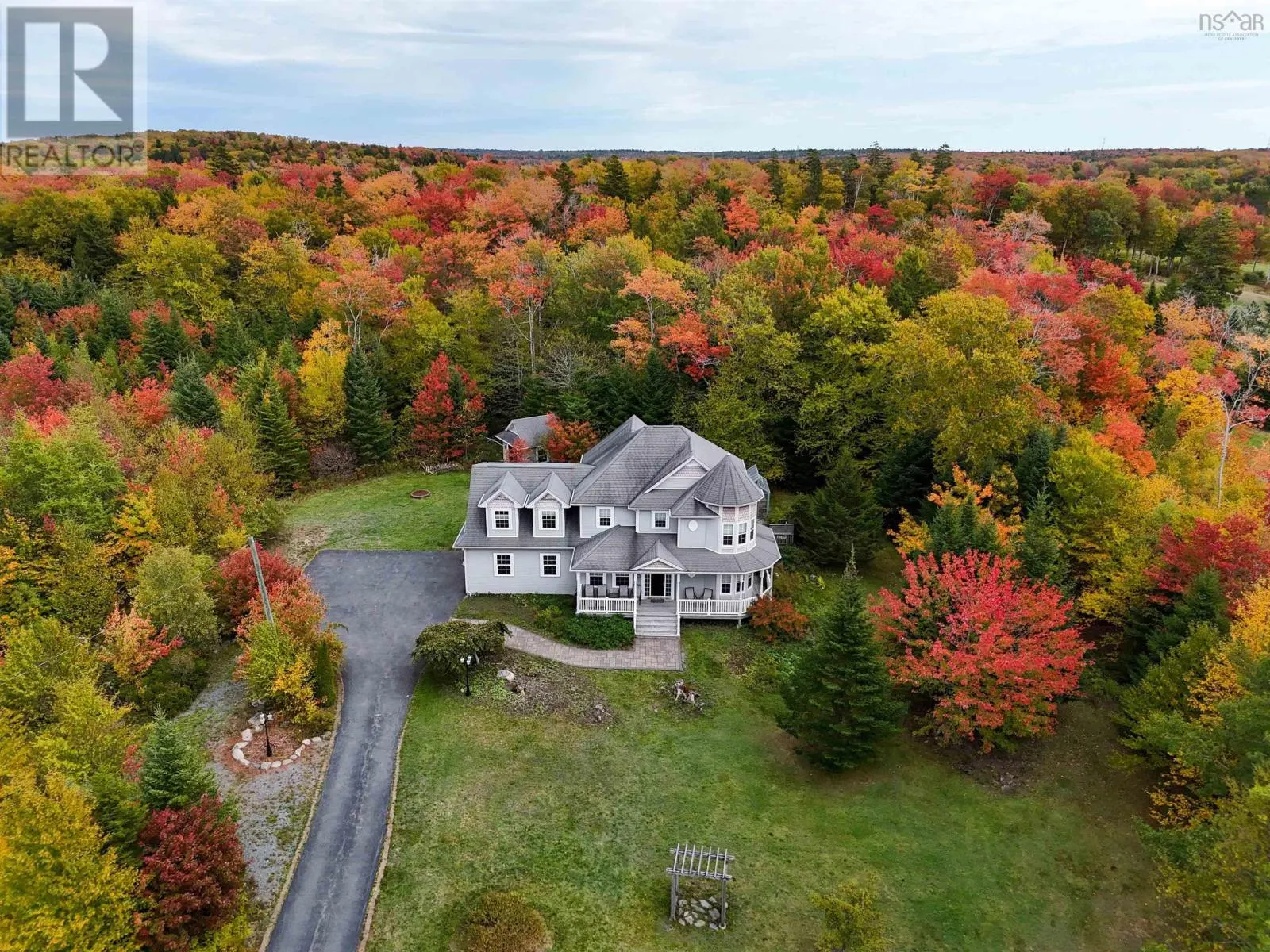 43 Glen Torridon Court