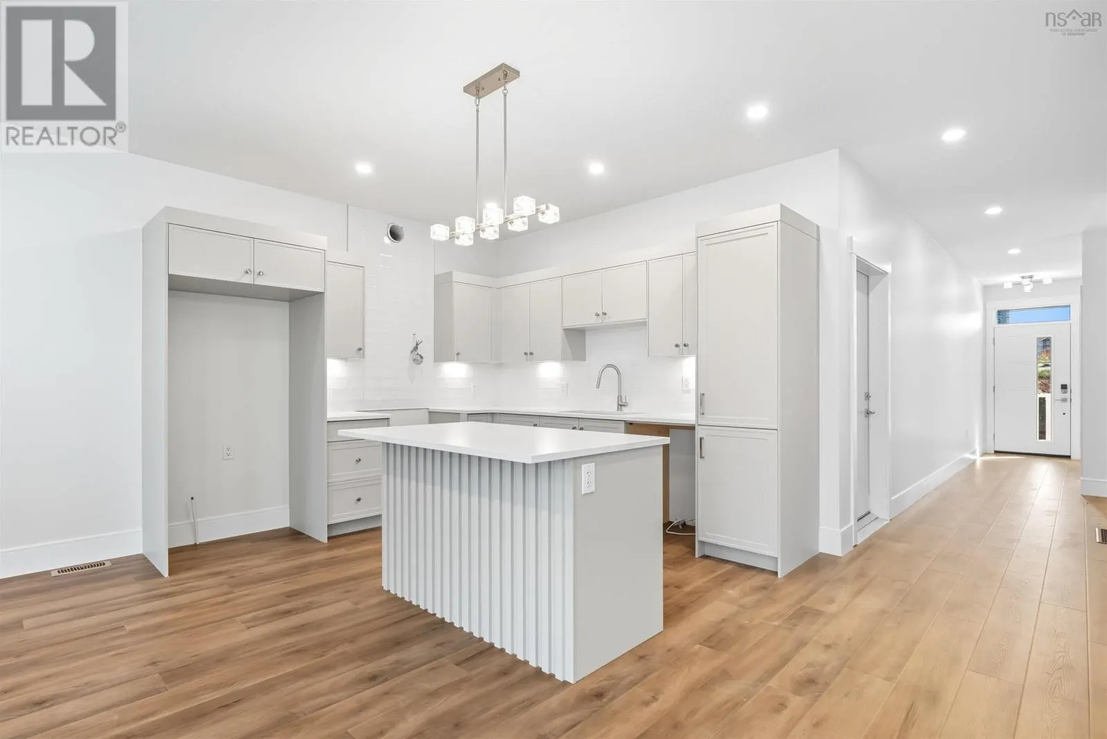 17 Pearlgarden Close
