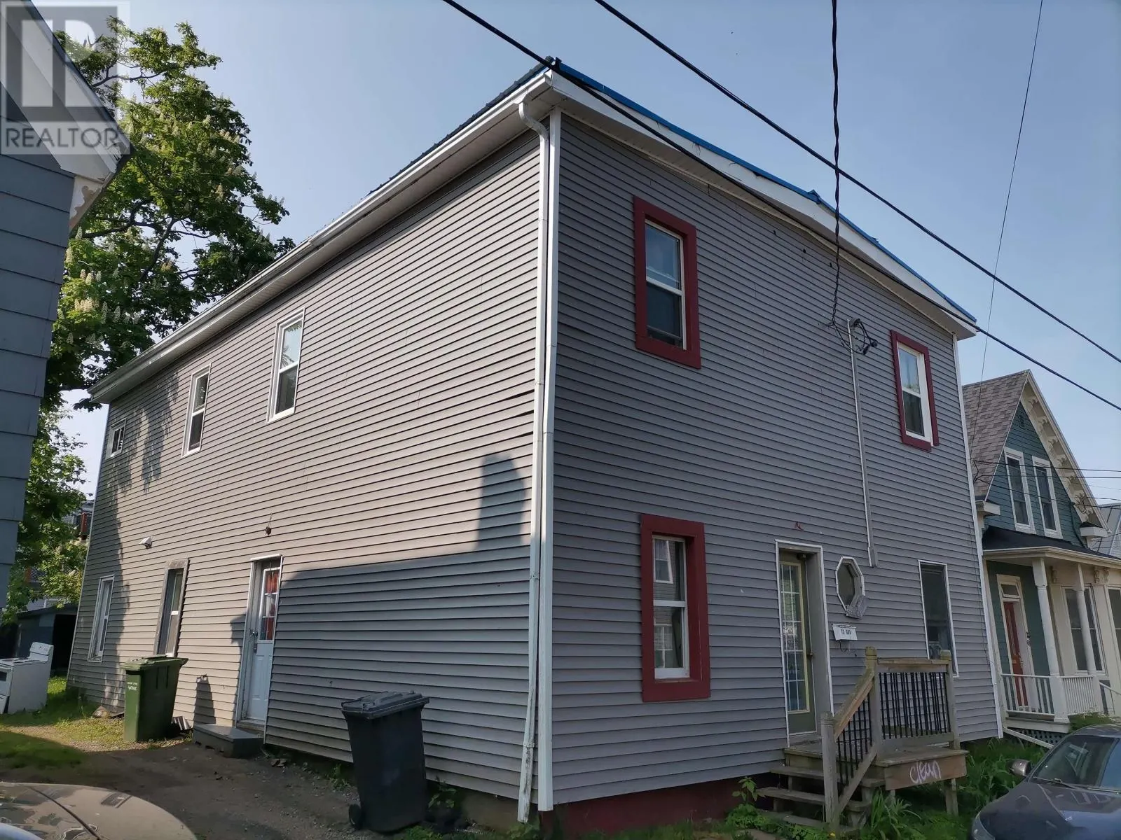 72 DOUGLAS Street
