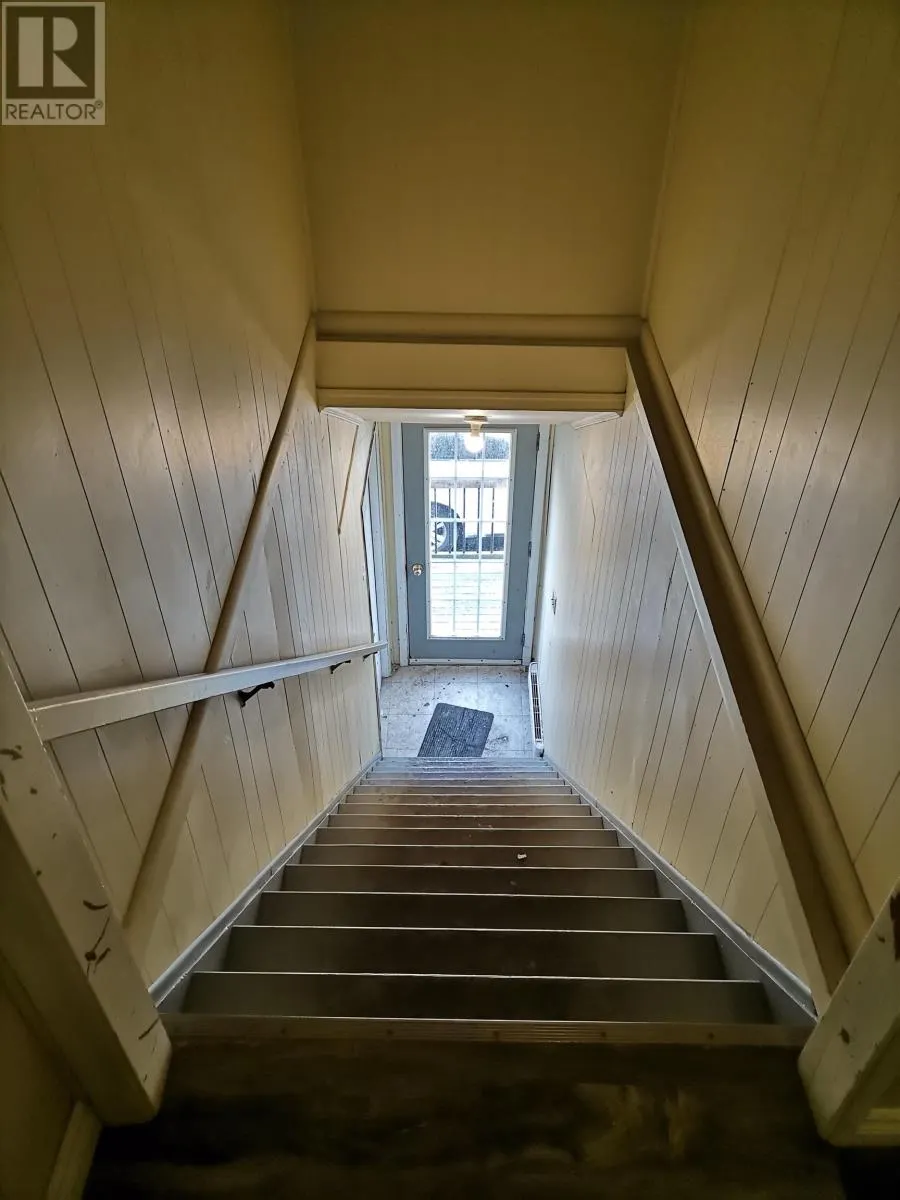 72 DOUGLAS Street