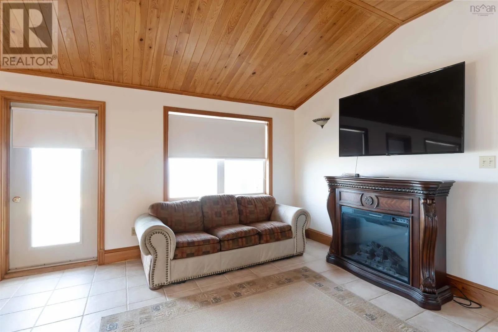 3970 Highway 358