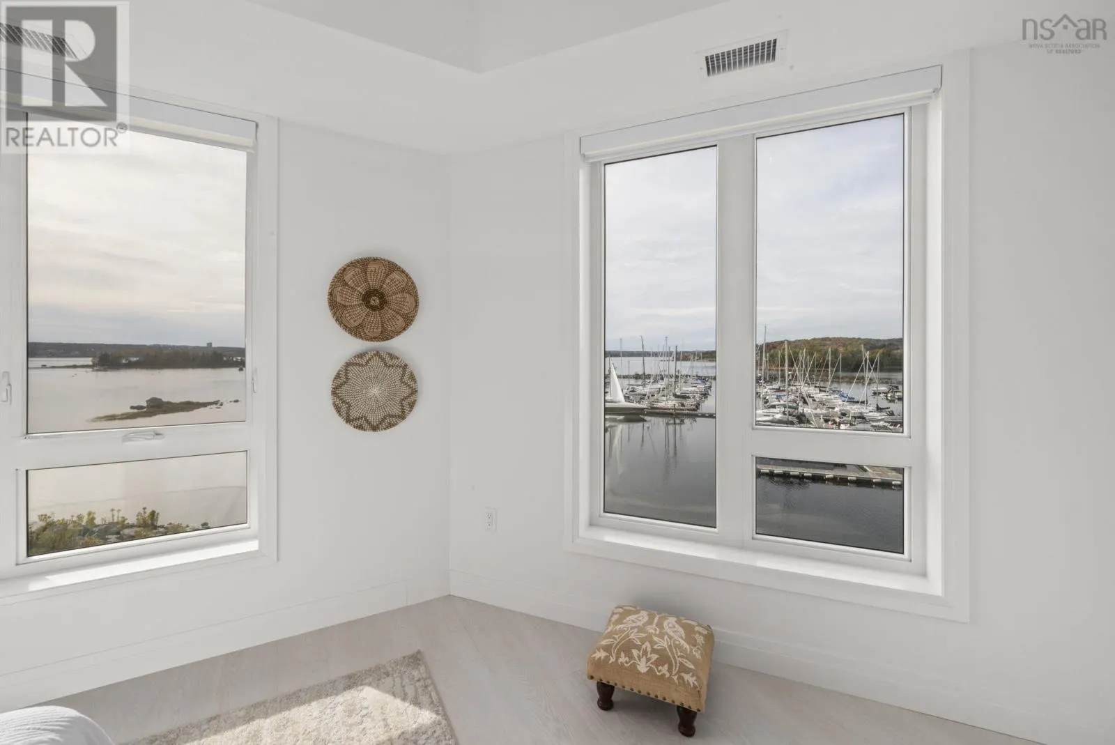 5 Coveview Walk