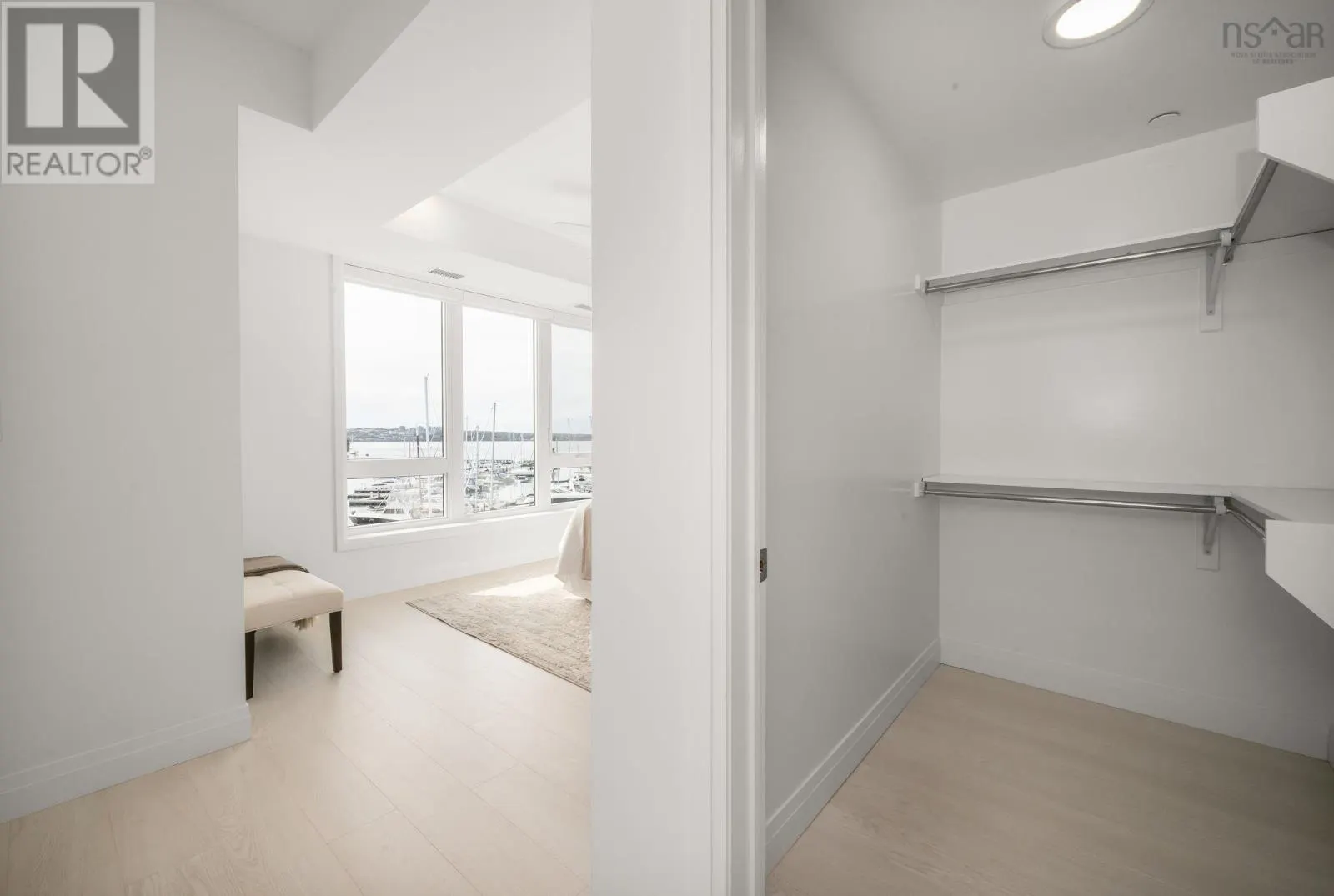 5 Coveview Walk