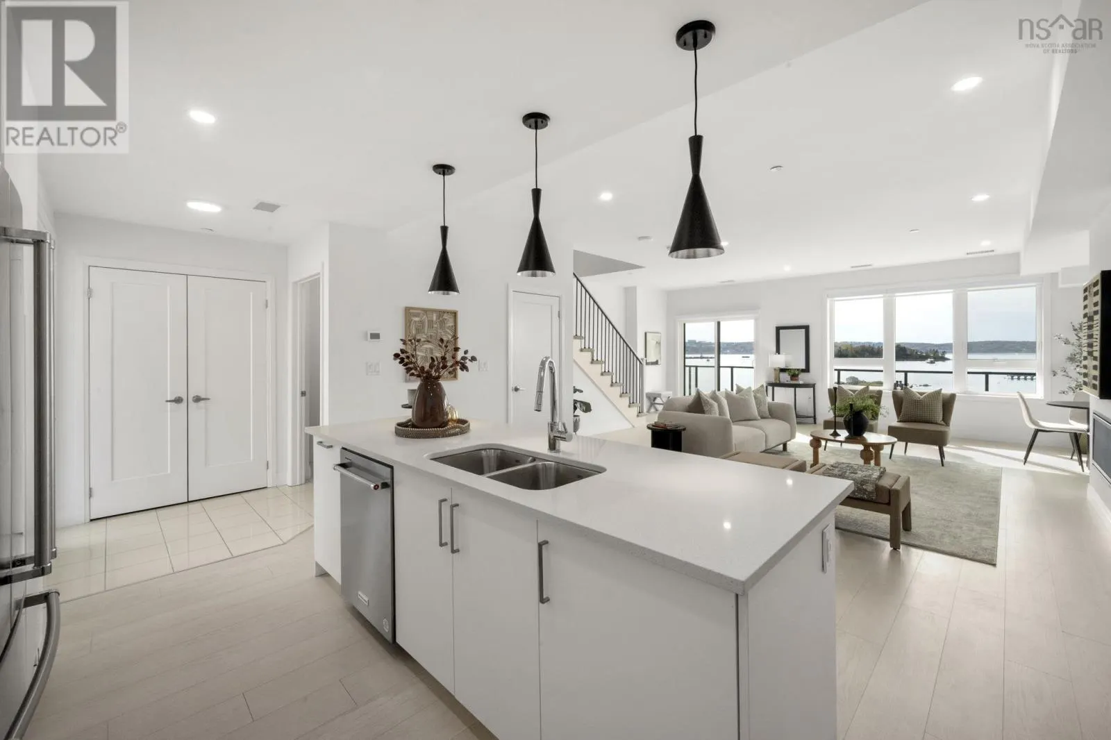 5 Coveview Walk