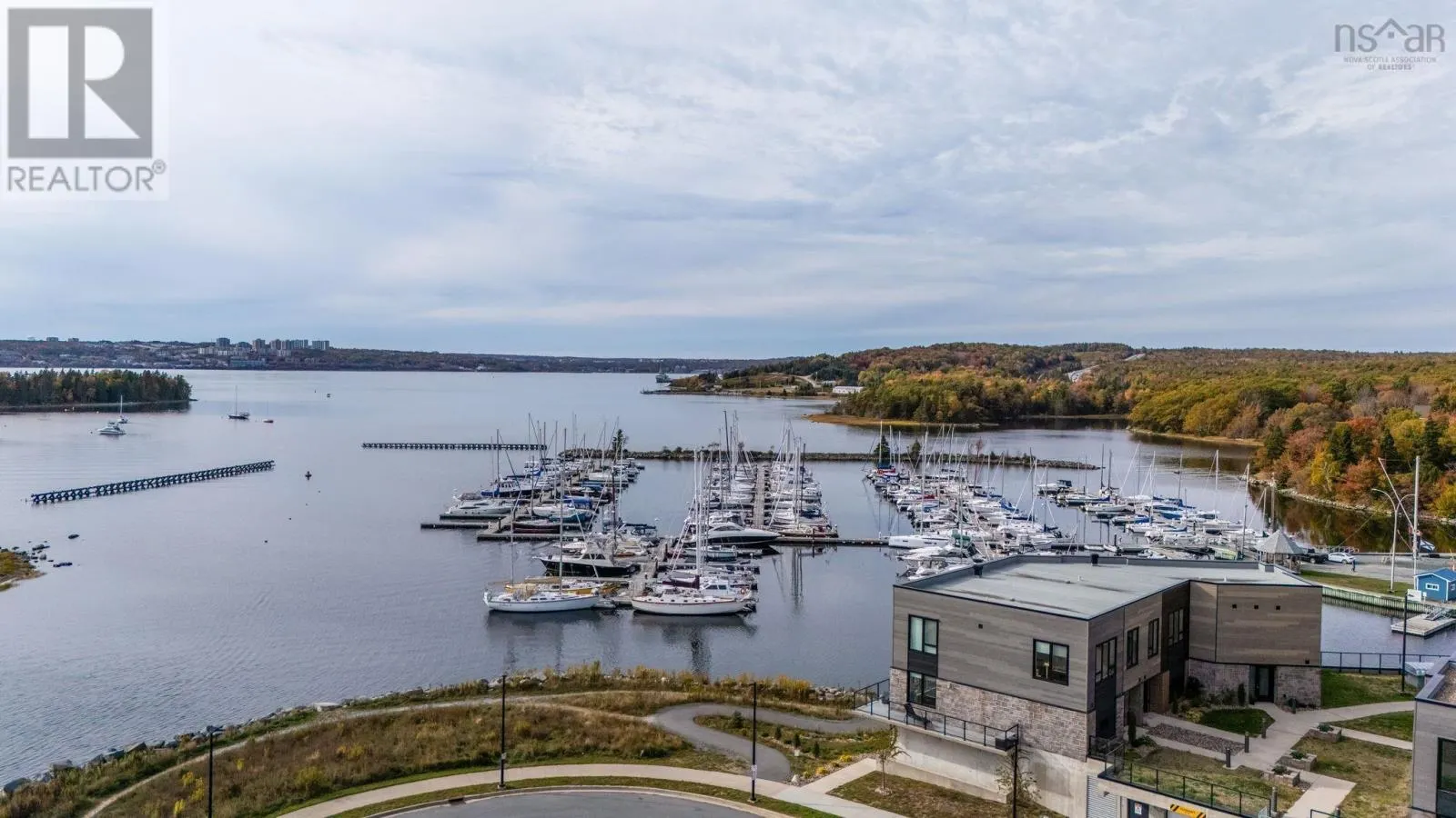 5 Coveview Walk