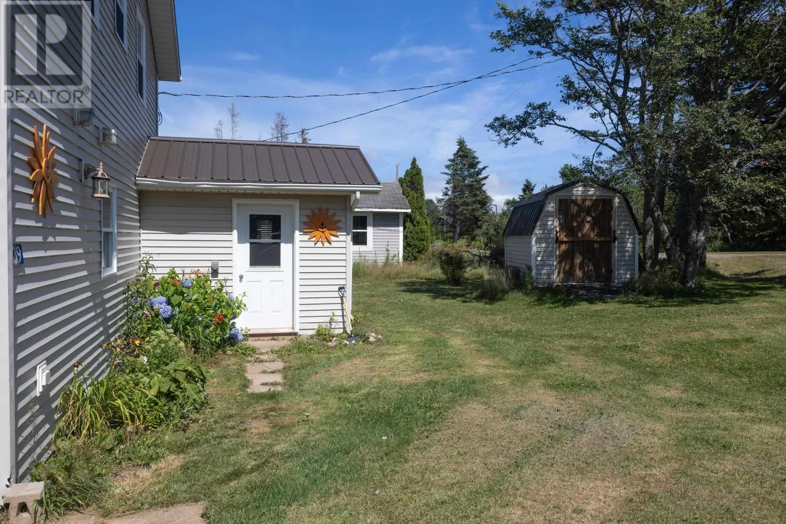 39 Riverbank Drive