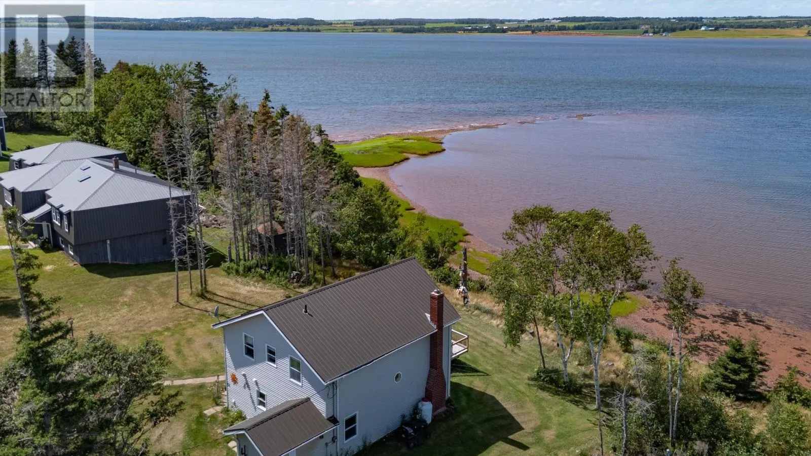 39 Riverbank Drive