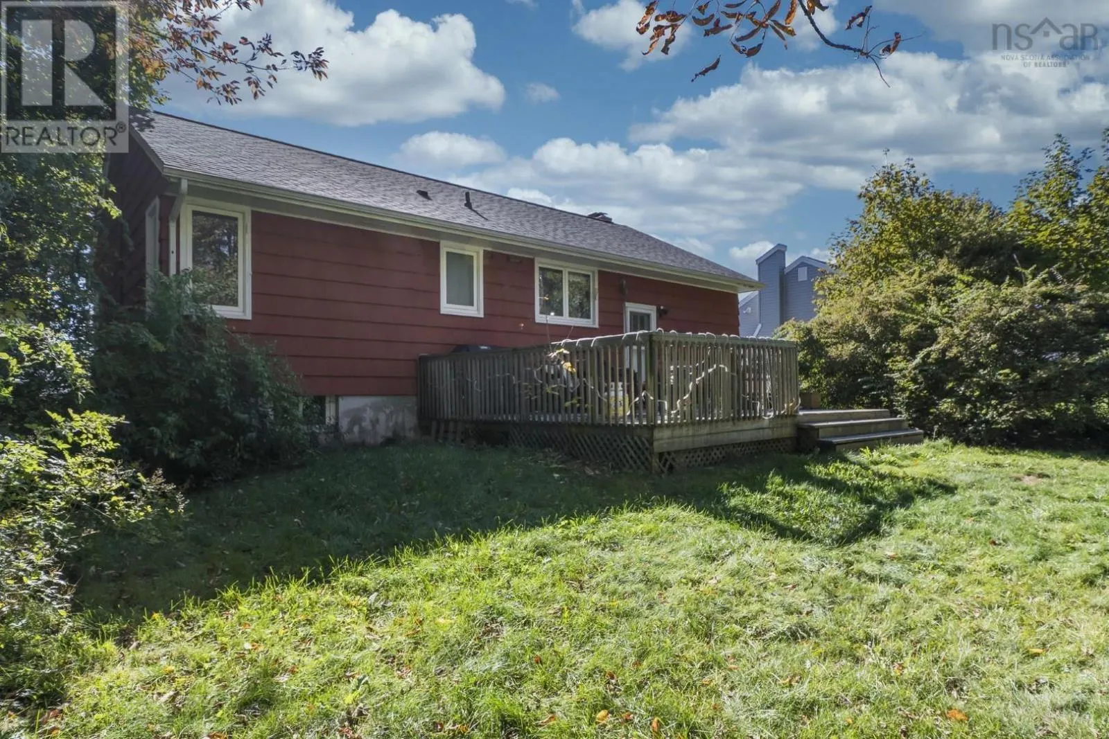 10 Ellenvale Avenue