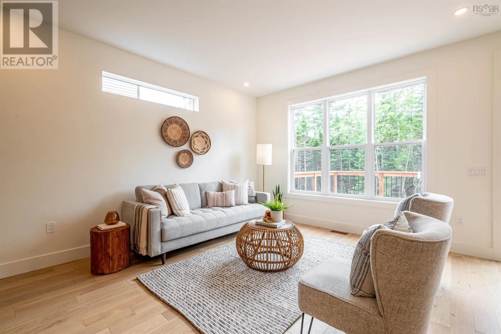 18 Trekker Drive