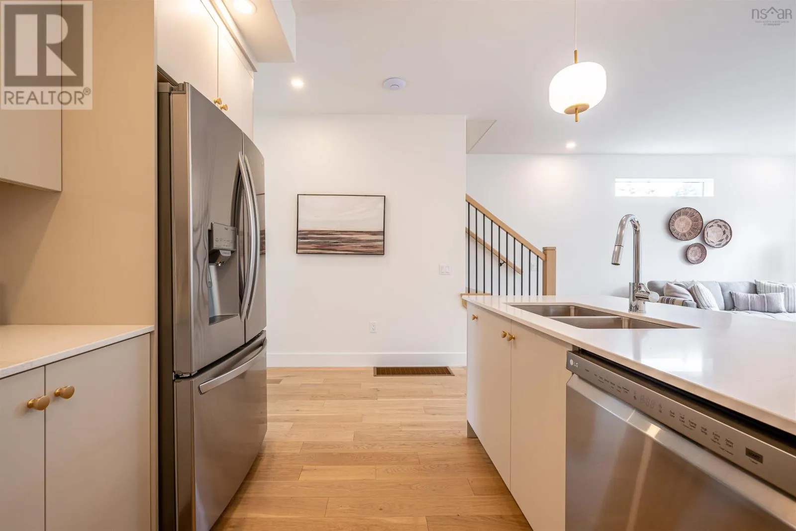 18 Trekker Drive