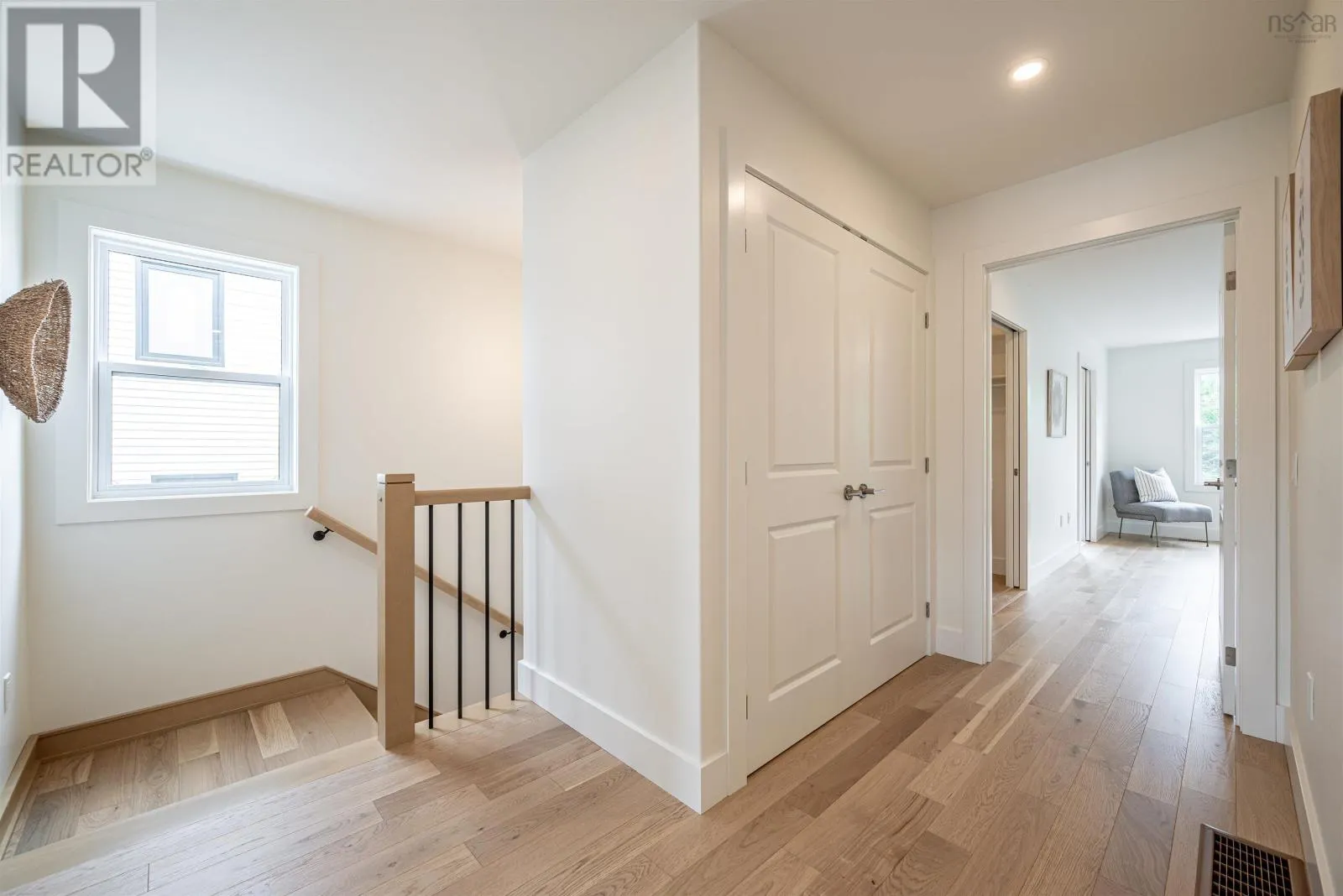 18 Trekker Drive