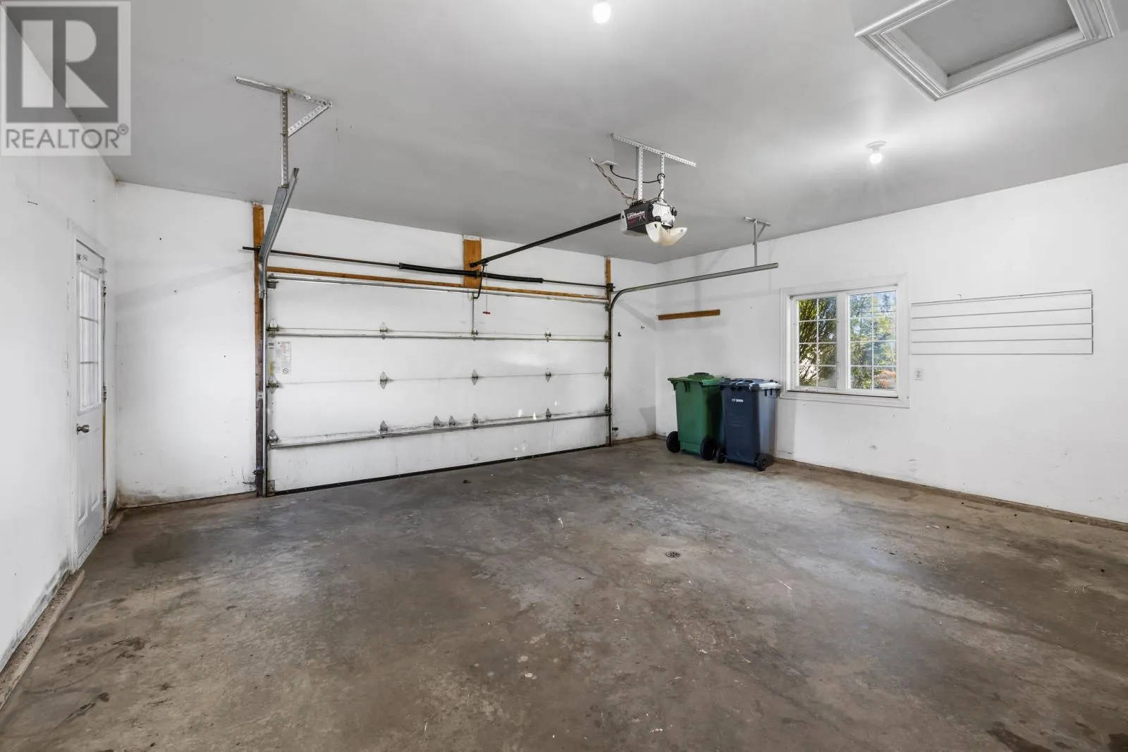 2 Commonwealth Avenue