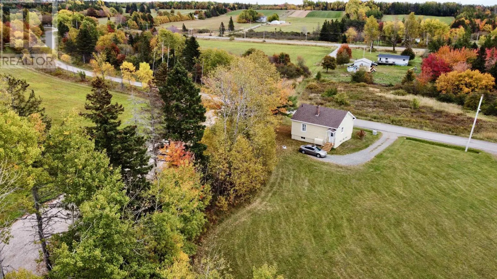 60 Crestdale Drive