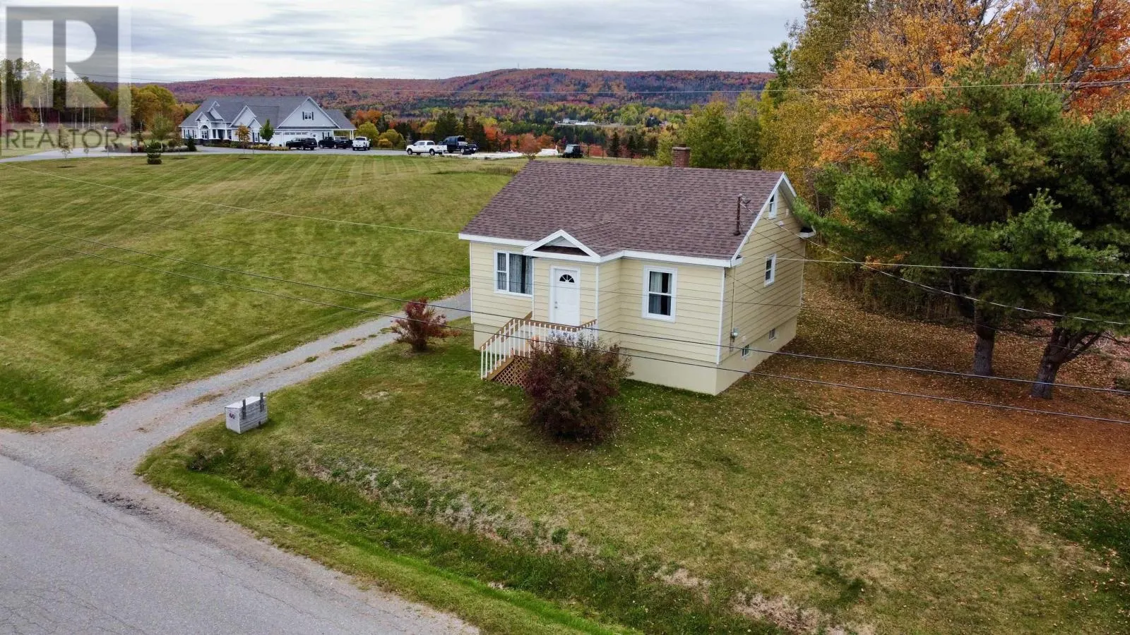 60 Crestdale Drive