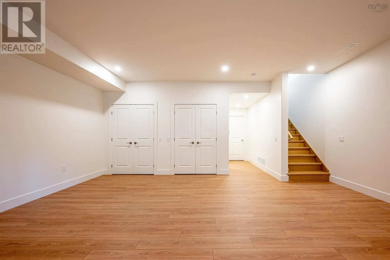 18 Trekker Drive