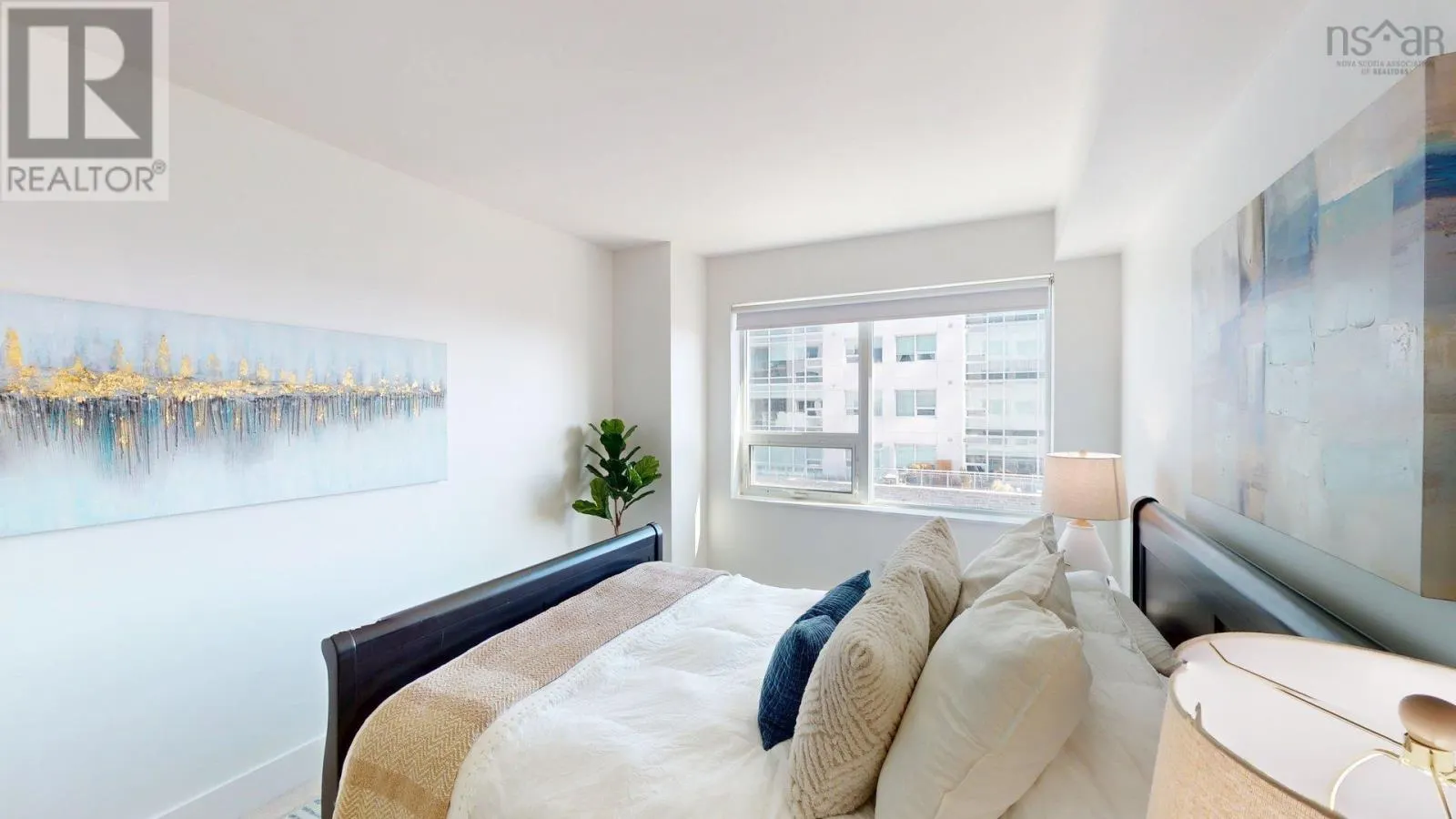 504 15 Kings Wharf Place
