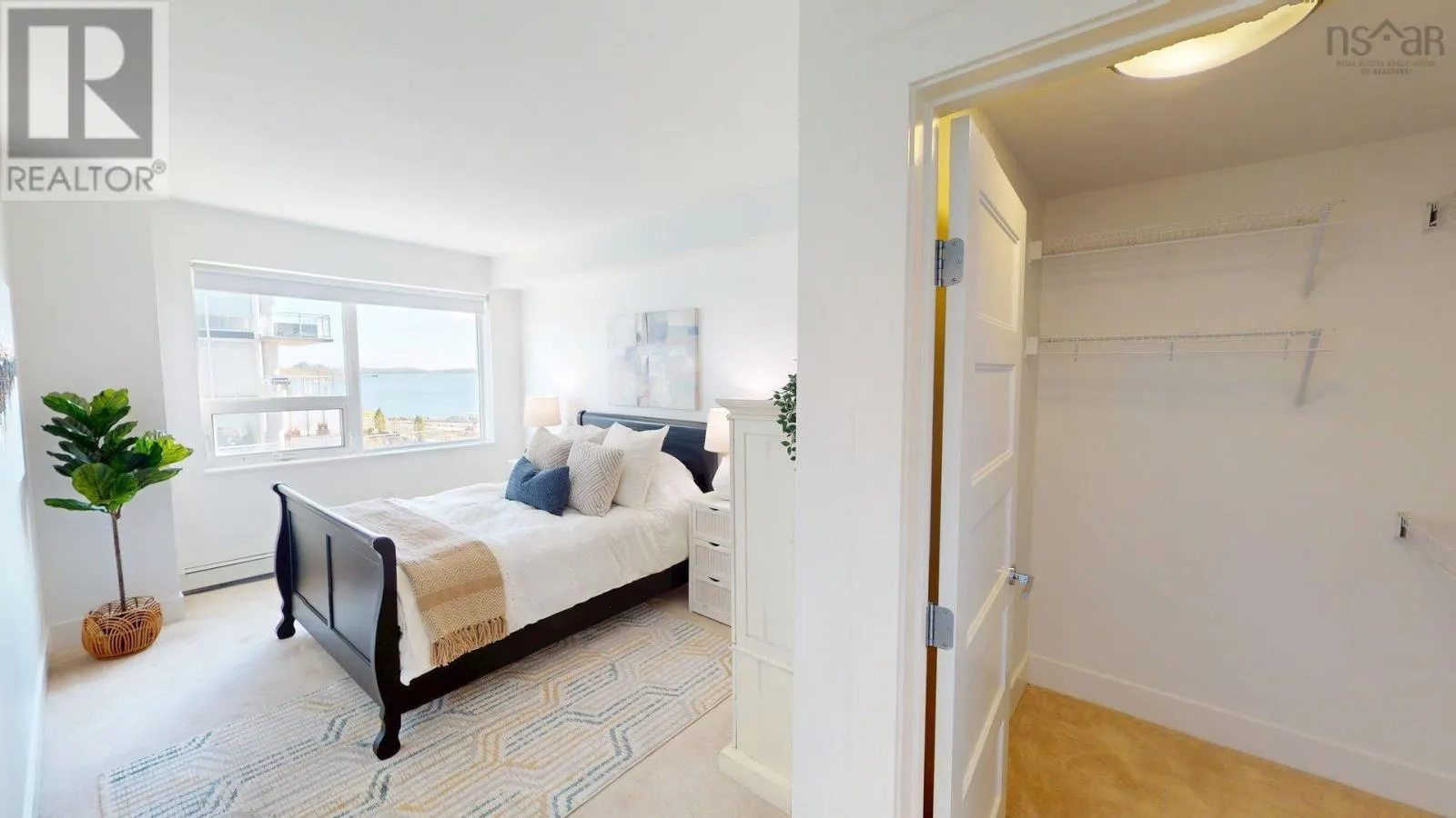 504 15 Kings Wharf Place
