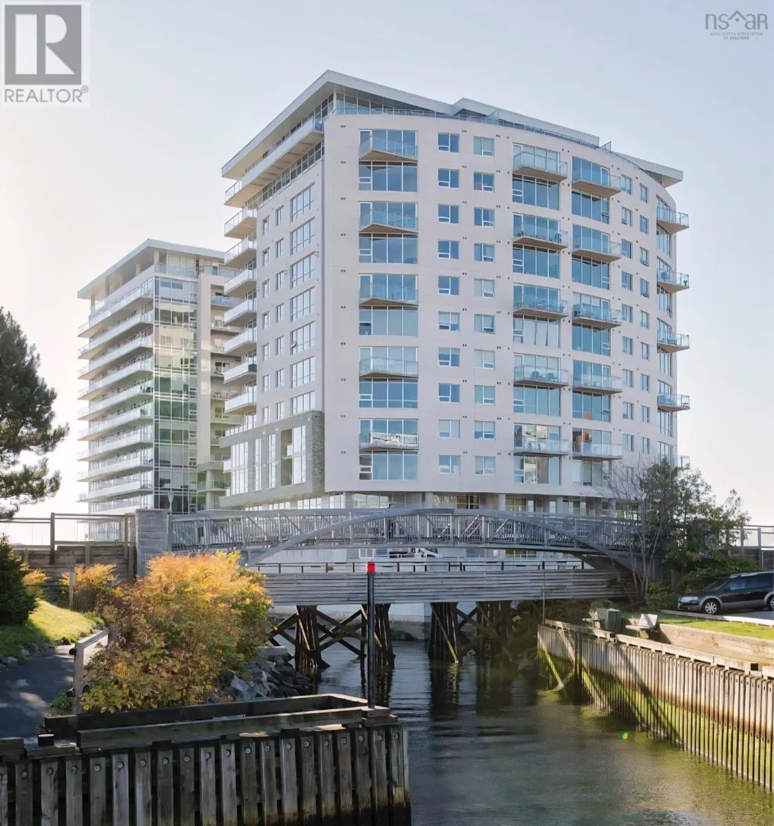 504 15 Kings Wharf Place