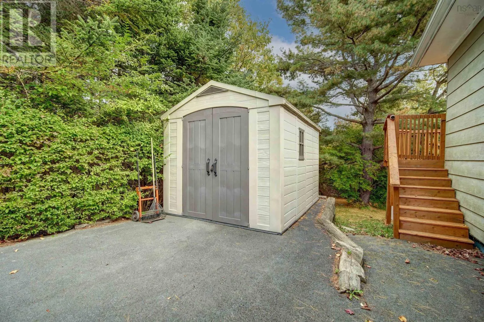 62 Rosalie Avenue