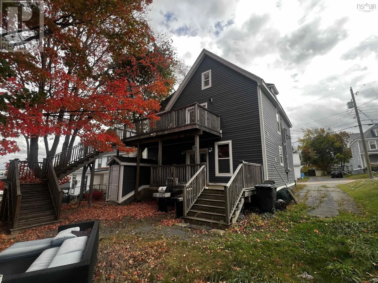 14 Allan Avenue