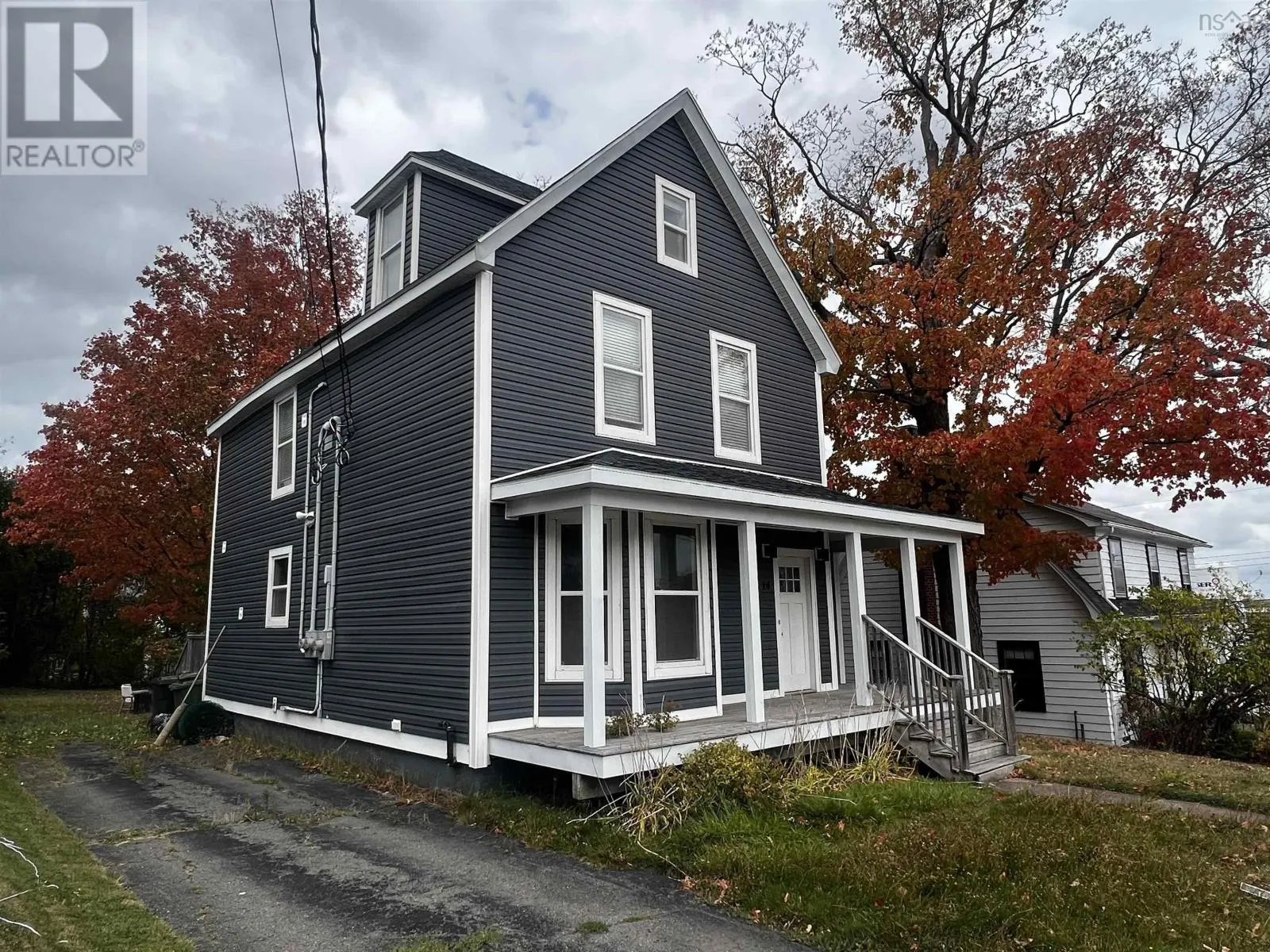14 Allan Avenue