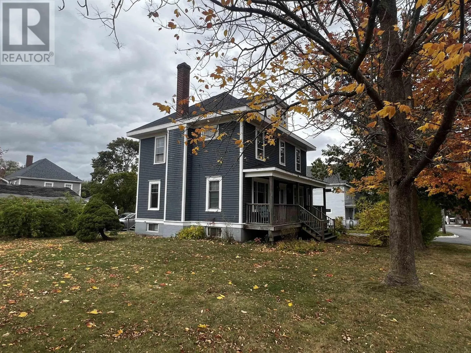18 Claremont Avenue
