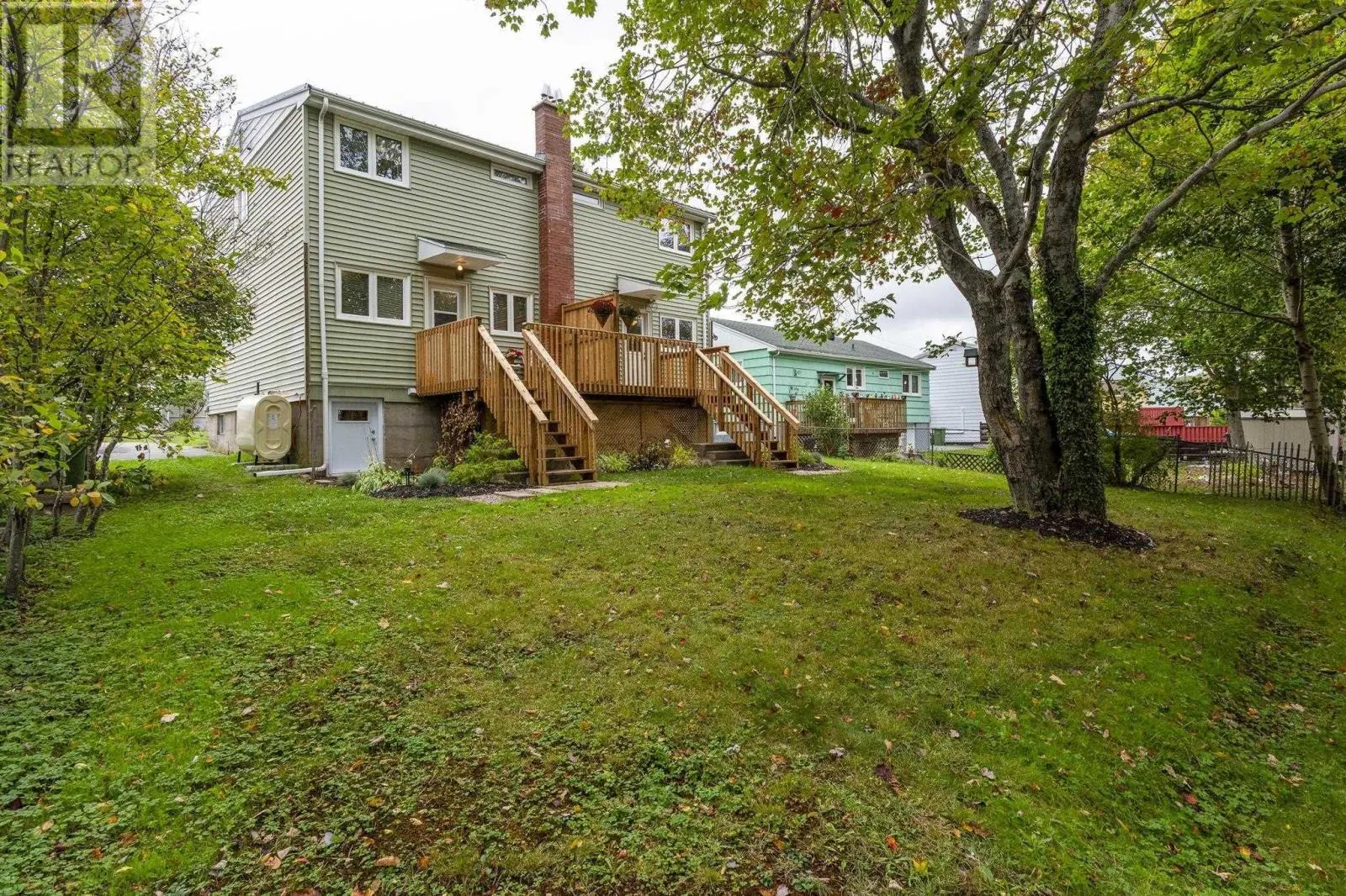 19-19A Westwood Drive