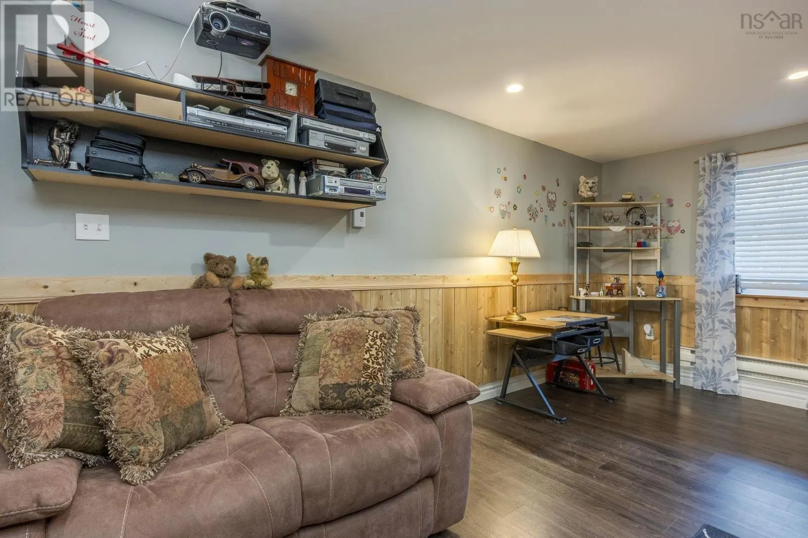 21 Inchley Lane