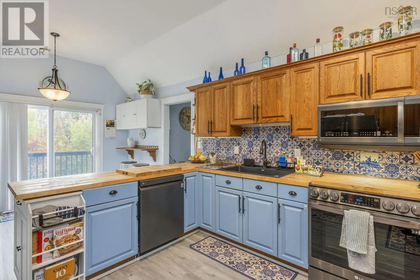 21 Inchley Lane
