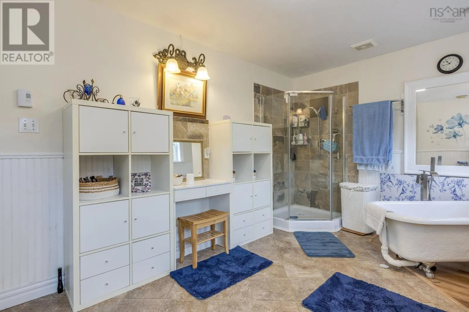 21 Inchley Lane