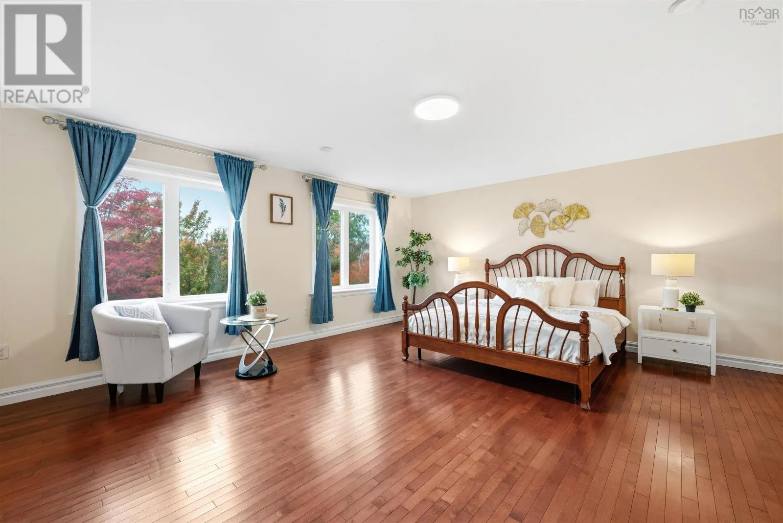 122 Windridge Lane