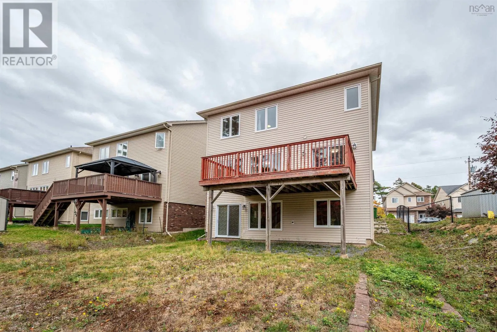 122 Windridge Lane